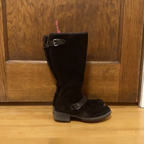 Suede Artica Boots with plush lining - Picture 2 of 4